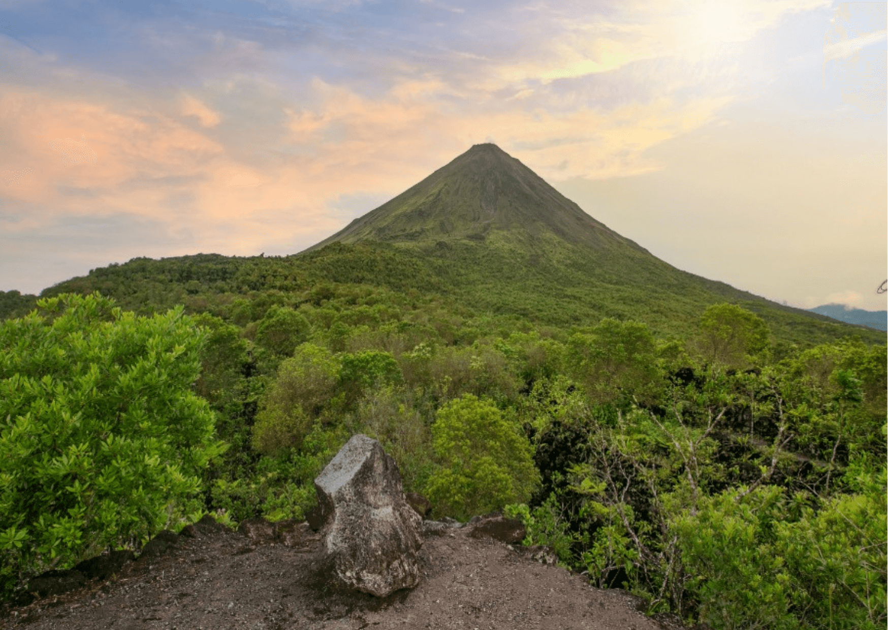 Arenal Volcano and Natural History