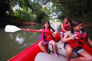 Safari Float on the Peñas Blancas River